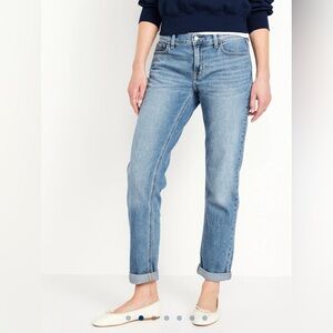 Old Navy Perfect Straight Mid-Rise Jeans - 2